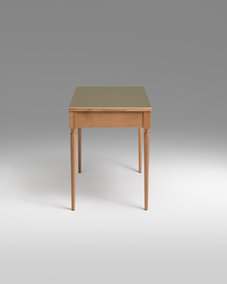 The Cain Side Table (White Oak/Brass) | Side tables | Roll & Hill