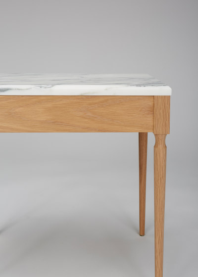 The Cain Side Table (White Oak/Stone) | Mesas auxiliares | Roll & Hill