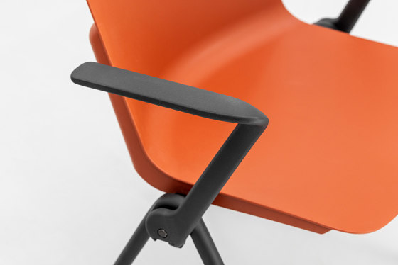 VIA chair, plastic shell, stackable | Sillas | VANK