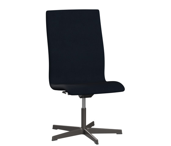 Oxford™ | Chair | 3193T | Textile | 5 star brown bronze base | Stühle | Fritz Hansen