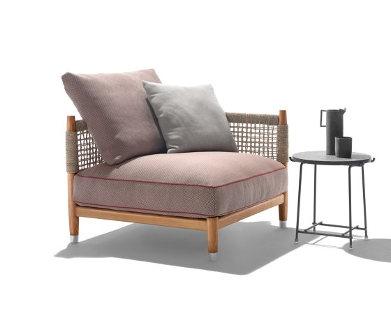 Parker Armchair Outdoor | Poltrone | Flexform