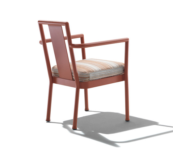 Camargue chair | Chairs | Flexform