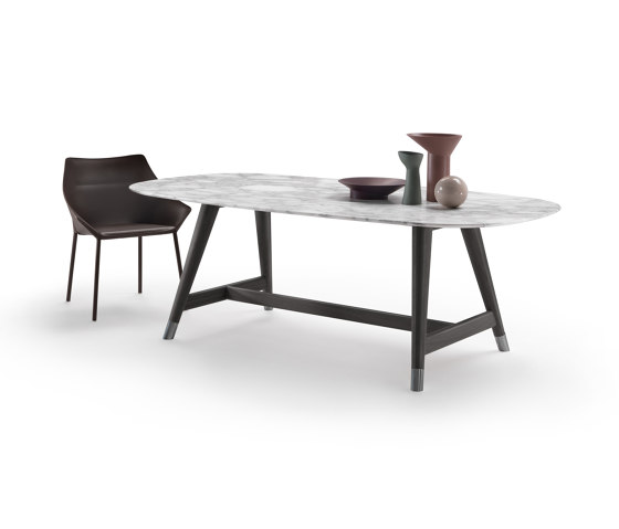 Desco dining table | Tables de repas | Flexform