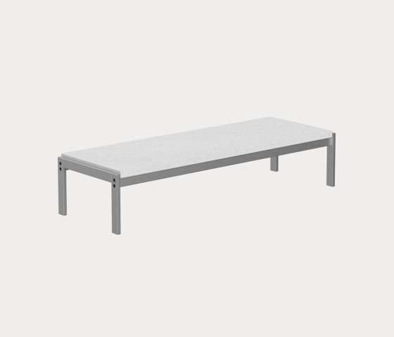 PK62™ | Coffee table | White rolled marble | Satin brushed stainless steel base | Mesas de centro | Fritz Hansen