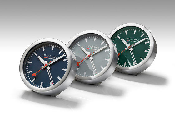 Mini Wanduhr 125 mm, Tiefseeblaue Wanduhr und Wecker | Uhren | Mondaine Watch