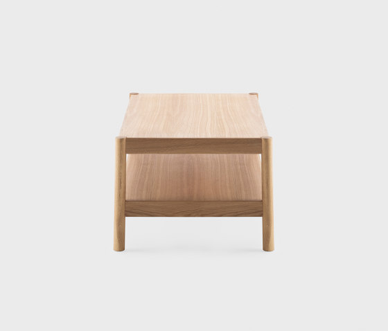 Citizen Side Table, 93x53cm, oak, natural oil | Couchtische | EMKO PLACE
