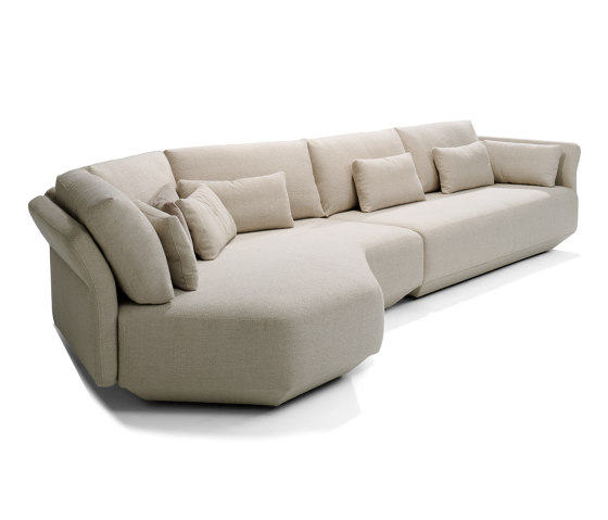 Flared Modular Sofa | Divani | QLiv