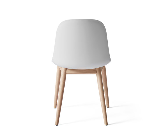 Harbour Side Dining Chair | Natural Oak, Light Grey Plastic | Sedie | Audo Copenhagen
