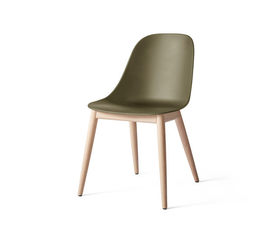 Harbour Side Dining Chair | Natural Oak, Olive Plastic | Chaises | Audo Copenhagen