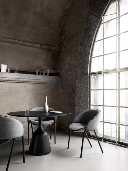 Folium dining chair | Chaises | Wendelbo