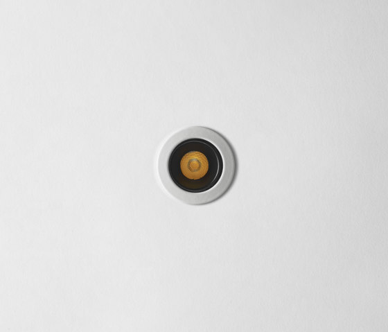 Hedion | Pro 16 Trim LED | Deckeneinbauleuchten | Labra