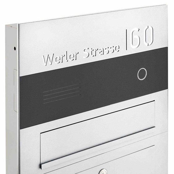 Division | Stainless steel letterbox Division BIG - BI-Color Edition - Bell intercom - House number flush-mounted variant 100mm | Buchette lettere | Briefkasten Manufaktur