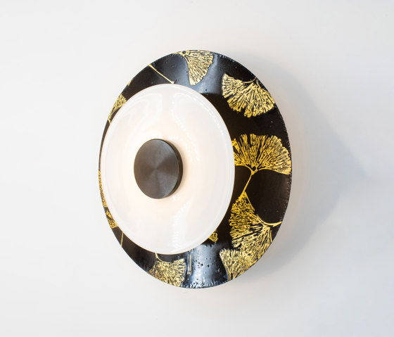 Klein | Sconce (Ginkgo etch in blackened two tone) | Appliques murales | Trella