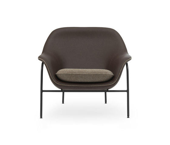 Drape Lounge Chair Low Black Steel Ultra Leather/Hallingdal | Sessel | Normann Copenhagen