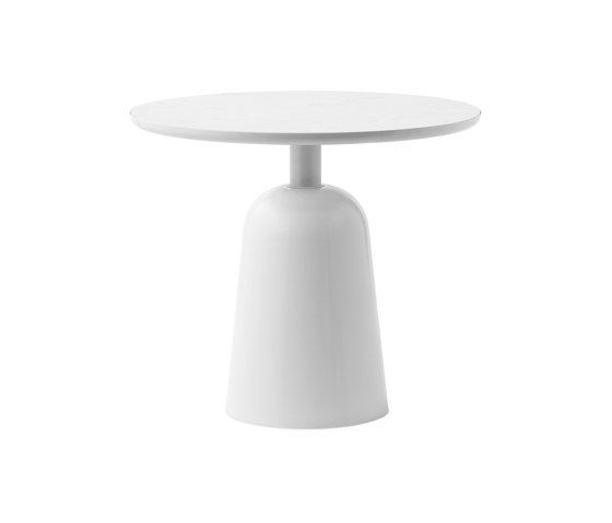 Turn Table Warm Grey | Tables d'appoint | Normann Copenhagen