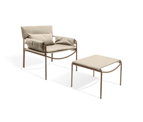 LOOP LOUNGE armchair with ottoman | Sillones | KFF