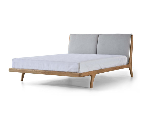 Kurly bed | Letti | Tagged De-code