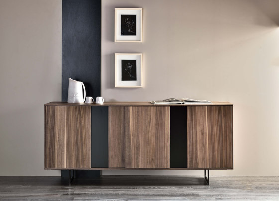 Level sideboard | Sideboards / Kommoden | Tagged De-code