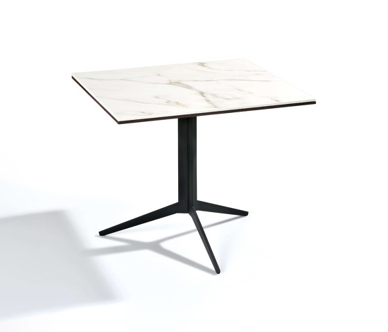 New York coffee table | Tables basses | Tagged De-code
