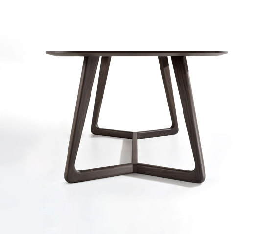 Totem dining table | Mesas comedor | Tagged De-code