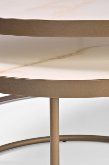 Zen coffee table | Couchtische | Tagged De-code