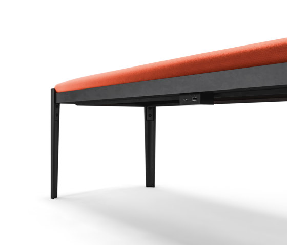 148 Cotone Slim Bench | Sitzbänke | Cassina