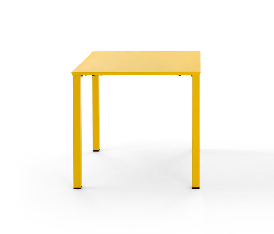 MOONTABLE TABLE | Tables de bistrot | Urbantime