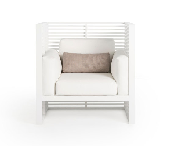 DNA Normando Lounge Chair | Armchairs | GANDIABLASCO