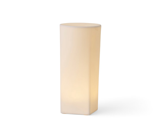 Ignus Flameless Candle, H20 | Kerzenständer / Kerzenhalter | Audo Copenhagen