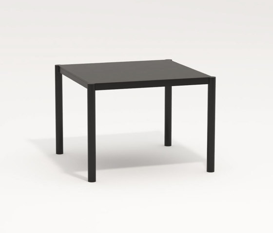 Get Together Dining Table 38" | Tables de repas | Bend Goods