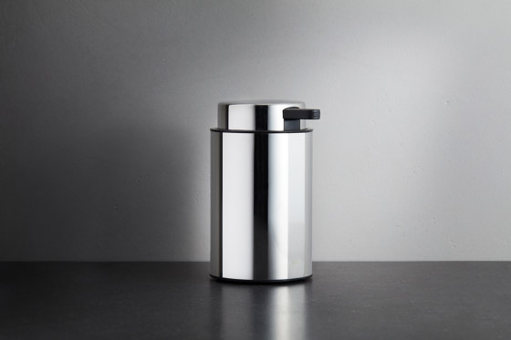 Reframe Collection I Soap dispenser I Polished steel | Portasapone liquido | Unidrain