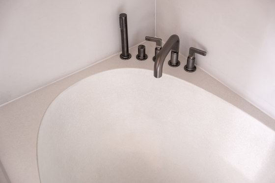 Vasca da bagno | dade O CUBED vasca da bagno cemento | Vasche | Dade Design AG concrete works Beton