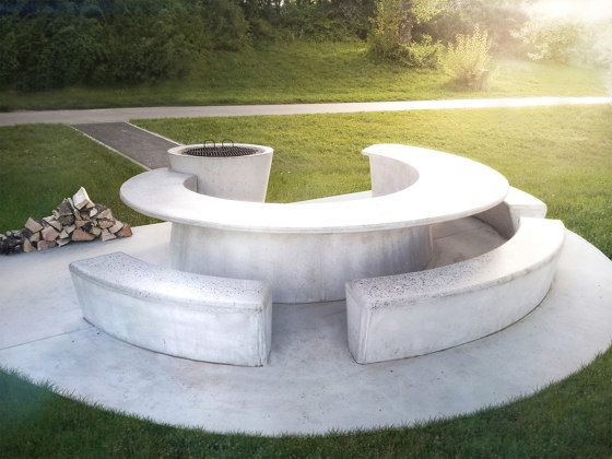 dade DONAUWELLE | dade DONAUWELLE gross | Tisch-Sitz-Kombinationen | Dade Design AG concrete works Beton
