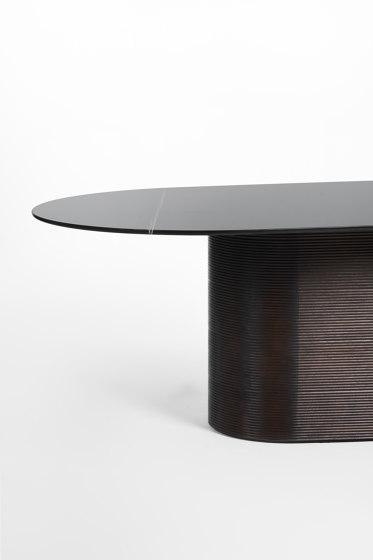 Waves Dining Table | Tavoli pranzo | Milla & Milli