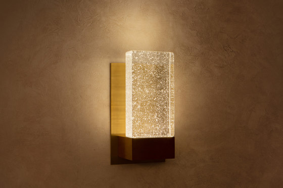 GRAND PAPILLON ÉCRAN – wall light | Lámparas de pared | MASSIFCENTRAL