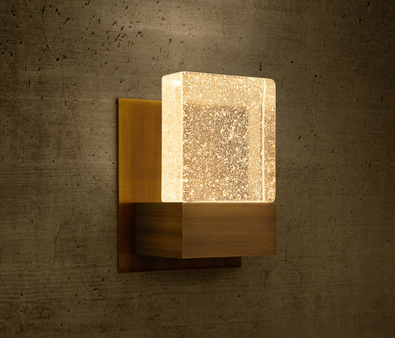 PETIT PAPILLON ÉCRAN – wall light | Lampade parete | MASSIFCENTRAL