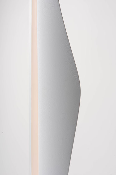 Silhouette I Table Lamp (White) | Table lights | Softicated