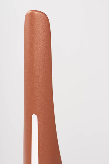 Silhouette I Lampara de mesa (cobre) | Lámparas de sobremesa | Softicated