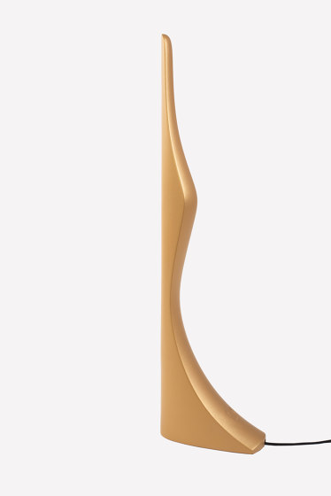 Silhouette I Table Lamp (Gold) | Table lights | Softicated