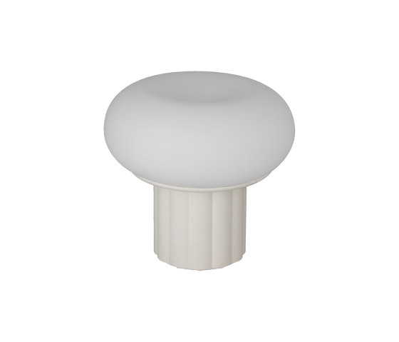 Mozzi | Able (Portable Lamp) | Lámparas de sobremesa | AGO Lighting