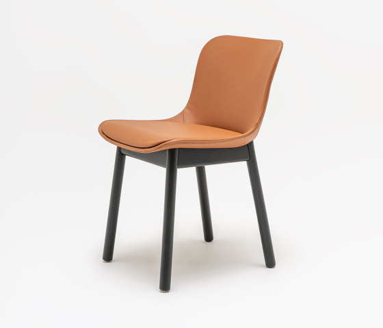 Baltic 2 Classic chaise piètement bois | Chaises | MDD