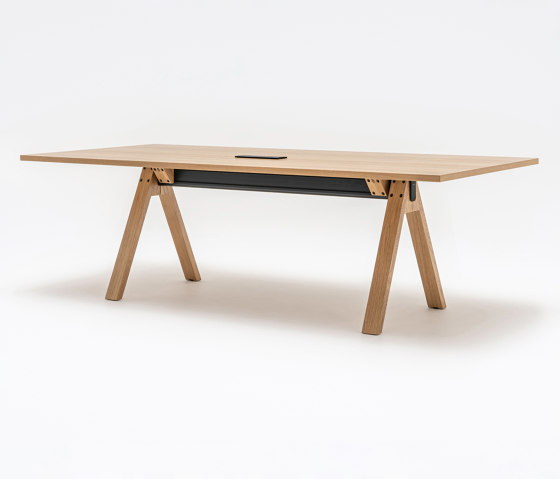 Viga Conference Table | Contract tables | MDD