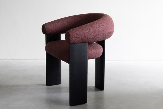 Bracci Chair with armrest | Sillas | Van Rossum