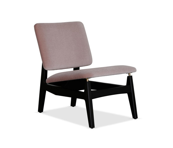 Cortes Chair | Sessel | Luteca