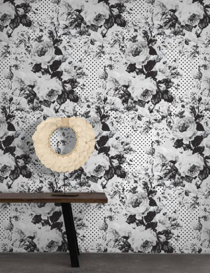Full Bloom - White | Wall coverings / wallpapers | Feathr