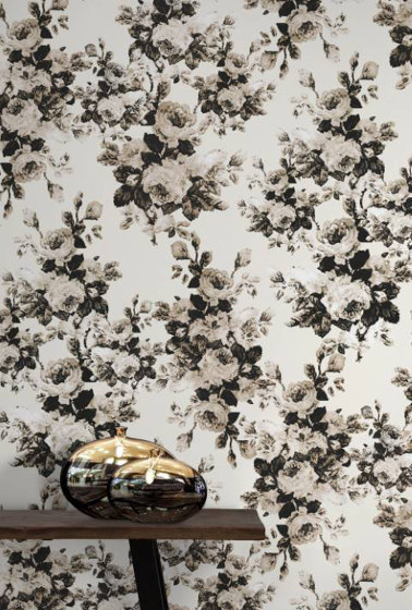 Moody Bloom - Cream | Wall coverings / wallpapers | Feathr