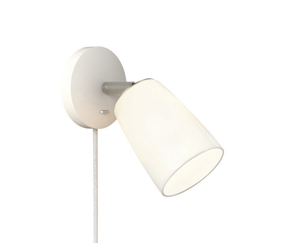 Carlton Wall Plug-In | Porcelain | Lámparas de pared | Astro Lighting