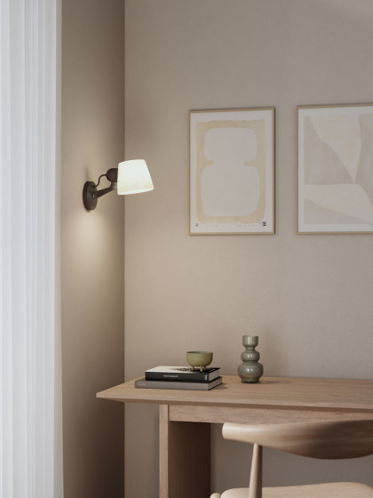 Imari Adjustable Wall | Bronze | Wandleuchten | Astro Lighting