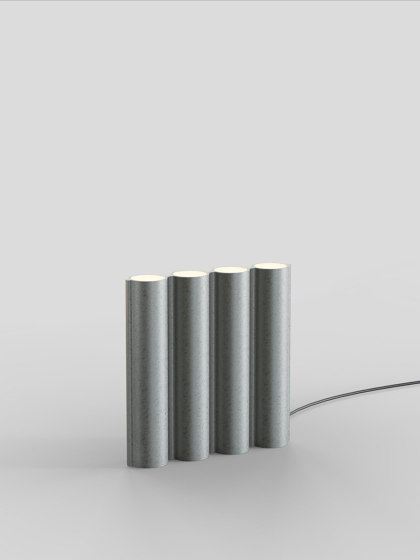 Silo 4TA - Tumbled Aluminum | Lampade tavolo | Lambert et Fils