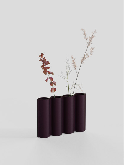 Silo Vase 4VJ - Aubergine | Floreros | Lambert et Fils